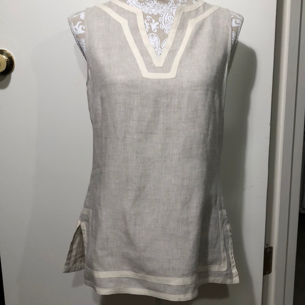 Linen sleeveless top-size Small